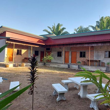 Yoga Homestay Seka 外观 照片