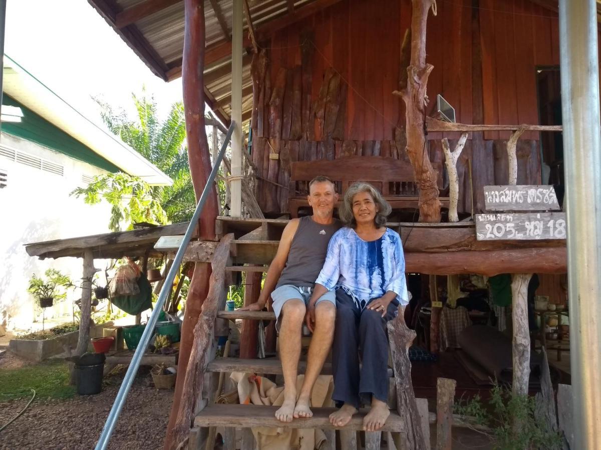 Yoga Homestay Seka 外观 照片